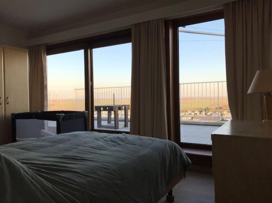 Apartmán Penthouse Met Zeezicht En 2 Terrassen Middelkerke Exteriér fotografie